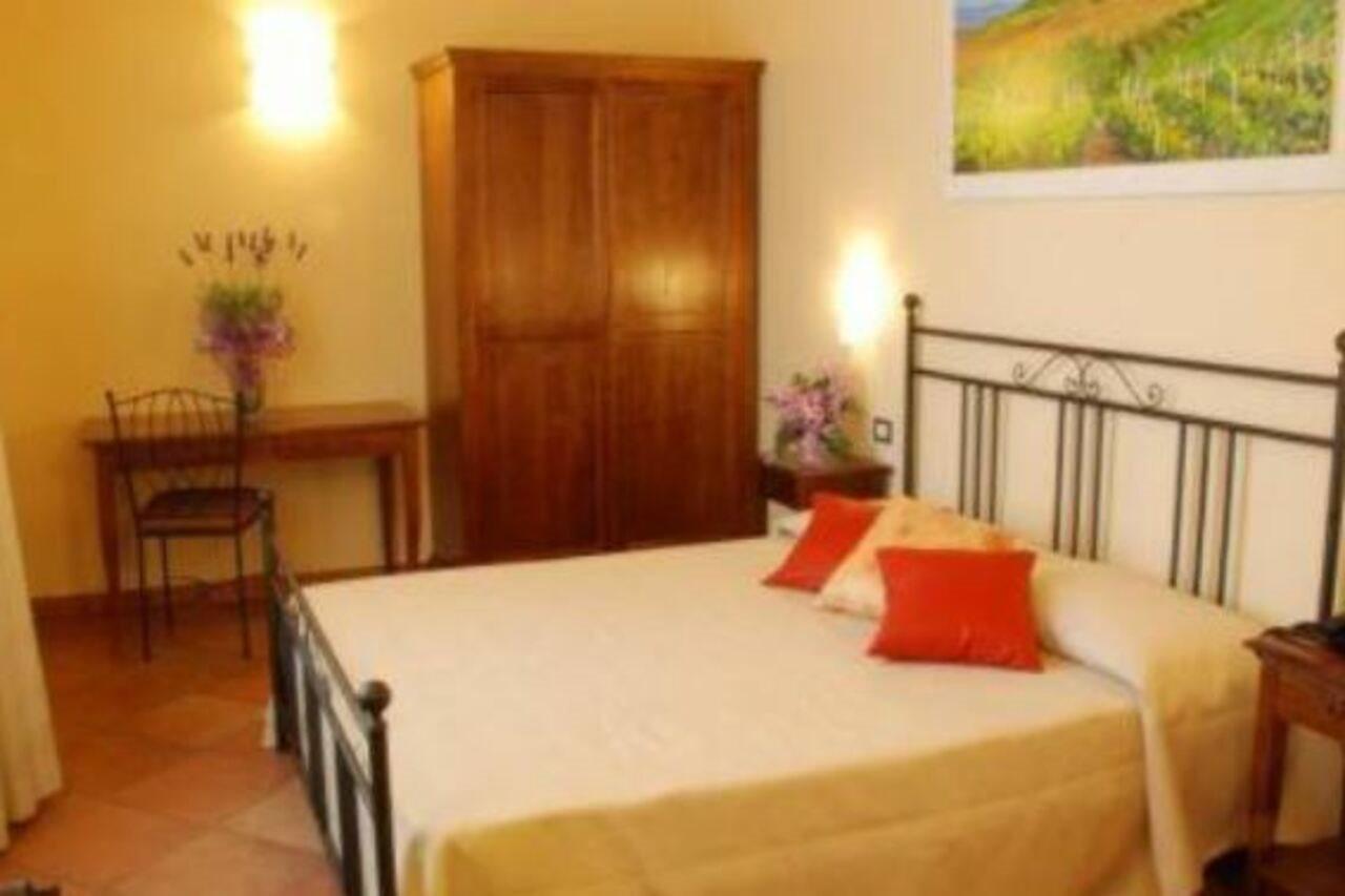Hotel Marzia Скандичи Екстериор снимка