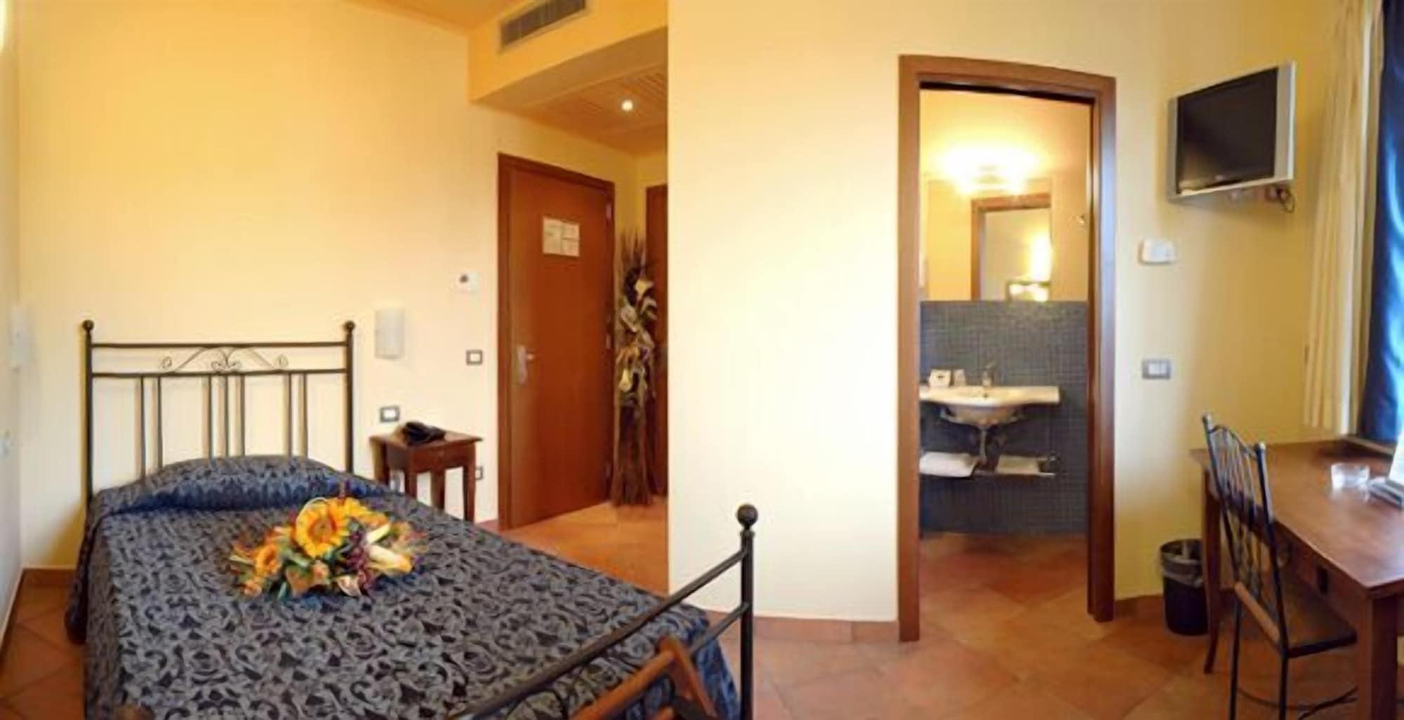 Hotel Marzia Скандичи Екстериор снимка